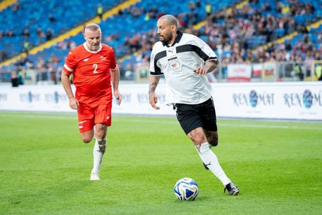 Poland v Germany - Legendy Na Slaskim Jermaine Jones plays during the Legendy na Slaskim, a friendly football match between legends of Poland and Germany in Chorzow, Poland, on October 12, 2025. The exhibition game at Silesian Stadium features former players from both national teams. Chorzow Poland  Copyright: xMarcinxGolbax originalFilename:golba-legendyn251012_nprNA.jpg