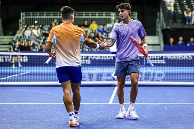 Argentine Sebastian Baez and Argentina s Francisco Comesana pictured during the European Open ATP, Tennis Herren tennis tournament in Brussels, on Monday 13 October 2025. This year s edition of the tournament is taking place from 12 to 19 October 2025. DAVIDxPINTENS  x136695730x