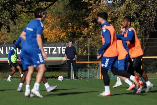 Managing Director Sports Otmar Schork 1 FC Magdeburg and players blurred 2 Soccer Bundesliga Season 2025 2026 Training 1 FC Magdeburg at the Avnet Arena in Magdeburg Soccer,Man,Men,Germany,13 10 2025