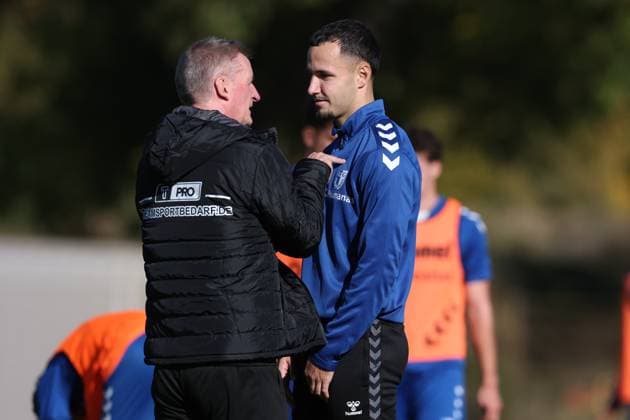 Coach Petrik Sander 1 FC Magdeburg with Falko Michel 1 FC Magdeburg,21 2 Soccer Bundesliga Season 2025 2026 Training 1 FC Magdeburg at the Avnet Arena in Magdeburg Soccer,Man,Men,Germany,13 10 2025