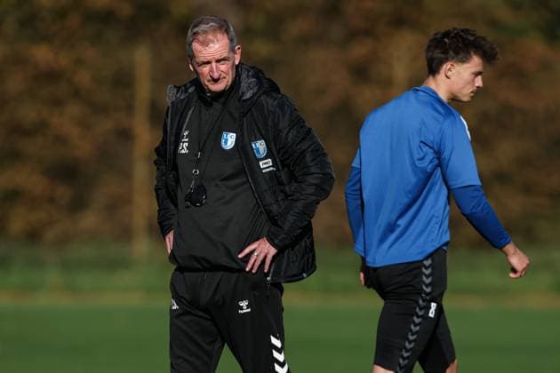 Coach Petrik Sander 1 FC Magdeburg 2 Soccer Bundesliga Season 2025 2026 Training 1 FC Magdeburg at the Avnet Arena in Magdeburg Soccer,Man,Men,Germany,13 10 2025