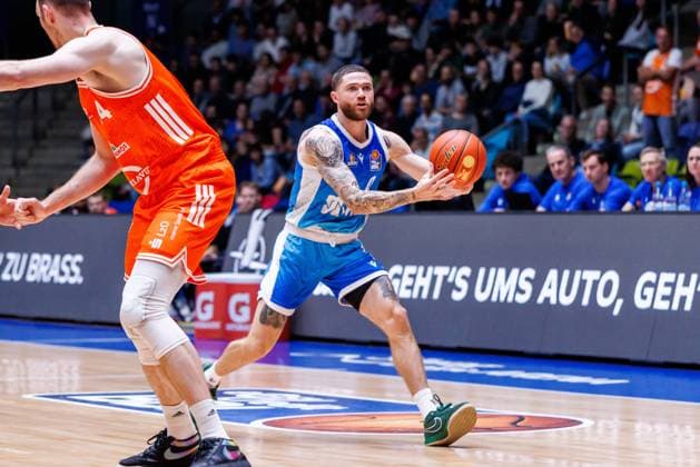 easycredit BBL Logan Johnson Frankfurt Skyliners, 0 in the build-up game of the easycredit BBL Frankfurt Skyliners Rasta Vechta on Matchday 4 of the 25 26 season at Süwag Energie ARENA on 13 10 2025 Copyright: xBEAUTIFULxSPORTS Hahnex