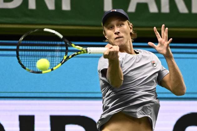STOCKHOLM, SWEDEN 20251013 Leo Borg, Sweden, in his match against Sebastian Ofner, Austria, during the BNP Paribas Nordic Open tennis tournament at the Royal Swedish Tennis Hall STOCKHOLM SWEDEN x10030x  Copyright: xJonasxEkströmer TTx TENNIS NORDIC OPEN