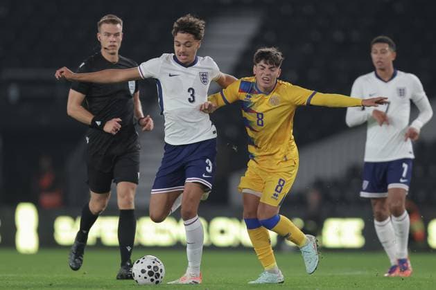 U21, U 21 England v U21 Andorra U21 UEFA EUROPEAN CHAMPIONSHIPS 13 10 2025. Group D Max Alleyne of England and Hugo Ferreira of Andorra during the U21 UEFA EUROPEAN CHAMPIONSHIPS match between U21 England and U21 Andorra at the Pride Park, Derby, England on 13 October 2025. Editorial use only , Copyright: xJezxTighex PSI-23028-0055