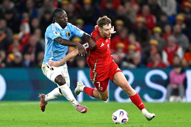 Wales v Belgium - FIFA World Cup, WM, Weltmeisterschaft, Fussball 2026 UEFA Qualifier CARDIFF, WALES - OCTOBER 13 : Doku Jeremy forward of Belgium and Brooks David midfielder of Wales during the FIFA World Cup 2026 European Qualifier match between Wales and Belgium at the Cardiff City stadium on October 13, 2025 in Cardiff, Wales, 13 10 2025 Cardiff Wales  Copyright: xDhax