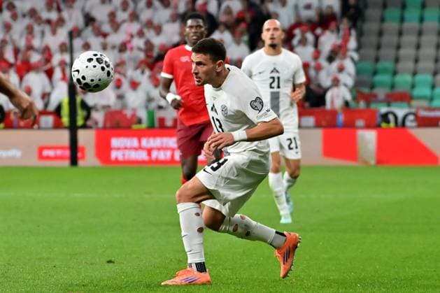 Ljubljana, Slovenia, October 13th 2025, Erik Janza of Slovenia (C) in action during the UEFA European Qualifiers for 2026 World Cup, Group B match between Slovenia and Switzerland at Stadium Stozice, Ljubljana, Slovenia. (Photo by Igor Kupljenik Sports Press Photo) Copyright: xIgorxKupljenikx xSPPx Sportspressphoto_SPR42167