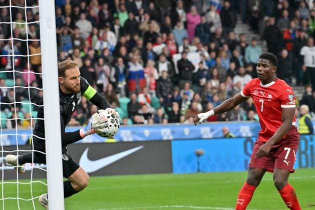 Ljubljana, Slovenia, October 13th 2025, Breel Embolo of Switzerland (R) in action against Jan Oblak of Slovenia (L) during the UEFA European Qualifiers for 2026 World Cup, Group B match between Slovenia and Switzerland at Stadium Stozice, Ljubljana, Slovenia. (Photo by Igor Kupljenik Sports Press Photo) Copyright: xIgorxKupljenikx xSPPx Sportspressphoto_SPR42230