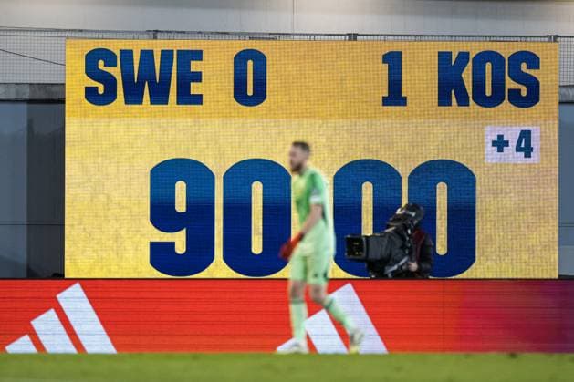 251013 The result is shown on a screen during the FIFA World Cup Qualifier football match between Sweden and Kosovo on October 13, 2025 in Gothenburg Photo Joel Marklund BILDBYRAN kod JM JM0741 bbeng fotboll football soccer fotball vm kval kval fifa world cup qualifier qualifier qualification sverige sweden sverige a kosovo  Copyright: JOELxMARKLUND BB251013JM105