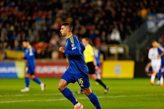 Vitaliy Mykolenko seen during World Cup 2026 European qualification game between national teams of Ukraine and Azerbaijan (Ernest Kolodziej Ball Raw Images) Cracow Cracovia Stadium Poland Copyright: xErnestxKolodziejx ernestkolodziej_ukraine_azarbaijan_pt2_2526-084