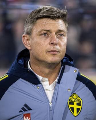 251013 Head coach Jon Dahl Tomasson of Sweden ahead of the FIFA World Cup Qualifier football match between Sweden and Kosovo on October 13, 2025 in Gothenburg Photo Michael Erichsen BILDBYRAN COP 89 JM0741 bbeng fifa world cup qualifier football fotball fotboll kosovo kval qualification qualifier soccer sverige sverige a sweden vm kval  Copyright: MICHAELxERICHSEN BB251013MI097