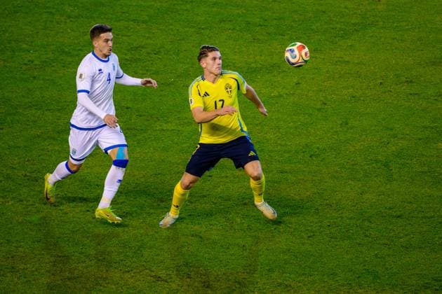 251013 Ilir Krasniqi of Kosovo and Viktor Gyökeres of Sweden during the FIFA World Cup Qualifier football match between Sweden and Kosovo on October 13, 2025 in Gothenburg Photo Mathias Bergeld BILDBYRAN kod MB JM0741 bbeng fotboll football soccer fotball vm kval kval fifa world cup qualifier qualifier qualification sverige sweden sverige a kosovo  Copyright: MATHIASxBERGELD BB251013MB088