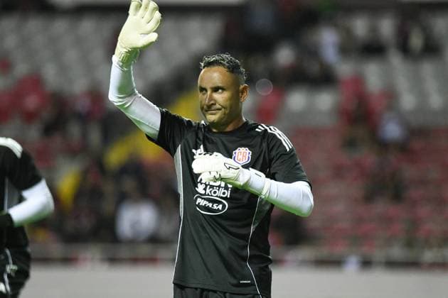 Costa Rica national team, Nationalteam vs Nicaragua National Team. FIFA World Cup, WM, Weltmeisterschaft, Fussball 2026 Qualifiers CONCACAF group C Costa Rica goalkeeper Keylor Navas during warm up previous to game played between the National Teams of Costa Rica and Nicaragua. CONCACAF World Cup 2026 Qualifiers, Group C game played on 13.10.25 at the National Stadium in La Sabana, San Jose, Costa Rica. Photo Jose Campos PMEimages. San Jose San Jose Costa RIca Copyright: xJosexCamposx xPMEimagesx