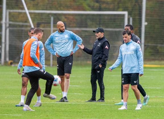 Soccer, Men, Season 2025 26, 2 Bundesliga, Hertha BSC, Training, f l Paul Seguin Hertha BSC , Jeremy Dudziak Hertha BSC , John Anthony Brooks Hertha BSC , Coach Stefan Leitl Hertha BSC , Diego Demme Hertha BSC , 14 10 2025, Copyright: xSebastianxRäppold MatthiasxKochx