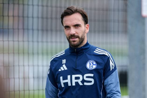 14 10 2025, Football, Season 2025 2026, Training FC Schalke 04, Kenan Karaman FC Schalke 04 , Gelsenkirchen Training ground FC Schalke 04 NRW Germany xRHR PHOTO YYx Copyright: RHR-FOTOx RHR-FOTO YY