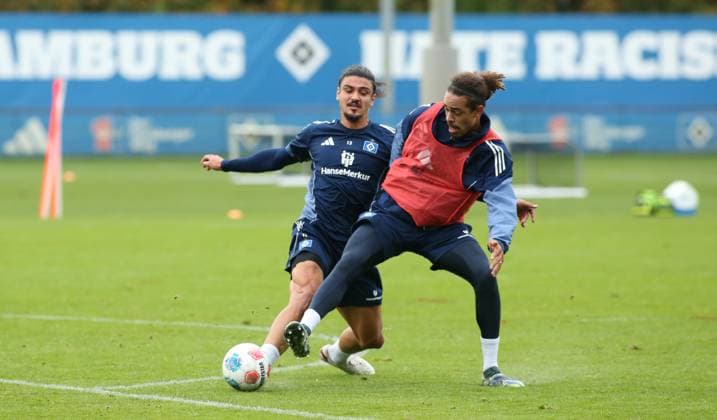 Morning training session for Bundesliga club Hamburger SV on the training pitch at the Volksparkstadion Tuesday mornings session was the last public training session before the away game at RB Leipzig next Saturday, October 18 Guilherme Ramos, Yussuf Poulsen v l Stellingen Hamburg