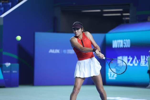 NINGBO, CHINA - OCTOBER 14: Emma Raducanu of Great Britain competes in the Women s Singles Round of 32 match against Zhu Lin of China on day 2 of 2025 Ningbo Open at the Ningbo (Yinzhou) Tennis Center on October 14, 2025 in Ningbo, Zhejiang Province of China.  Copyright: xVCGx 111597161550