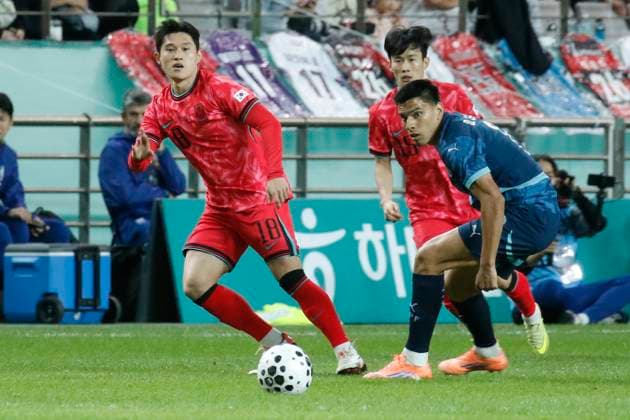Football, International match, South Korea - Paraguay