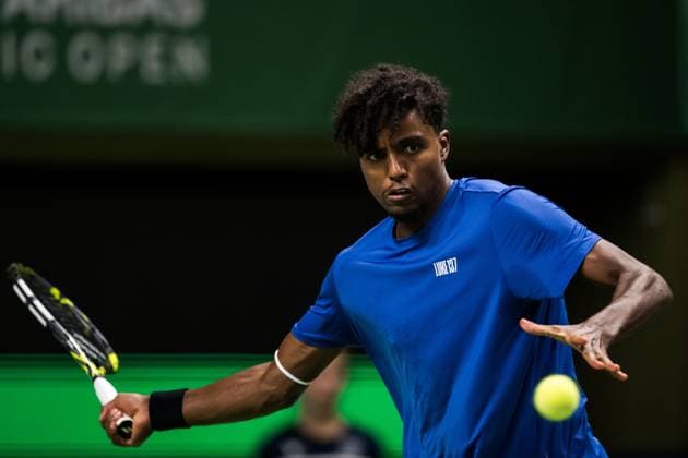 251014 Elias Ymer of Sweden competes in a men s singles tennis match during day 2 of the ATP 250 Nordic Open on October 14, 2025 in Stockholm Photo Emma Wallskog BILDBYRAN COP 320 EW0578 tennis nordic open nordic open 2024 bbeng sverige sweden  Copyright: EMMAxWALLSKOG BB251014EW030
