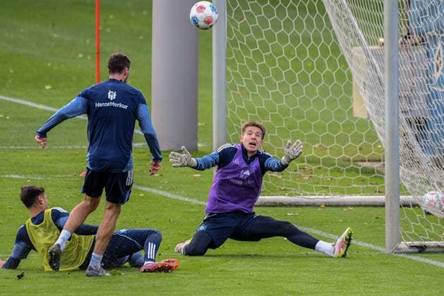William Mikelbrencis Meffert Jonas Collin Poppelbaum HSV Germany , Hamburg , Volksparkstadion , Training ground football , 1 Bundesliga , Training of Hamburger SV