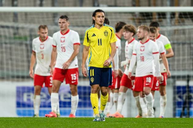 251014 Amin Boudri of Sweden looks dejected during the UEFA Under 21 Qualifier football match between Sweden and Poland on October 14, 2025 in Jönköping Photo Carl Sandin BILDBYRAN code CS CS0792 fotboll football soccer fotball em kval kval uefa european under 21 qualifier qualifier u21 under 21 sverige sweden poland bbeng depp  Copyright: CARLxSANDIN BB251014CS035