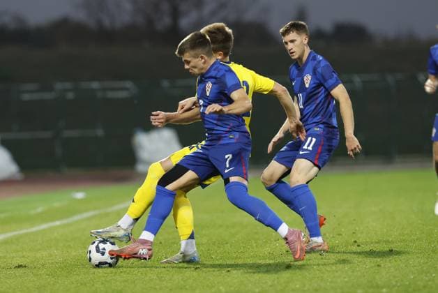 Croatia, Velika Gorica, 141025. Croatian player Anriano Jagusic at qualifying match of group 8 for the U21, U 21 European Football Championship, Croatia - Ukraine. Photo: Marko Todorov CROPIX Copyright: xxMarkoxTodorovx xCROPIXx hrvatska_ukrajina7-141025