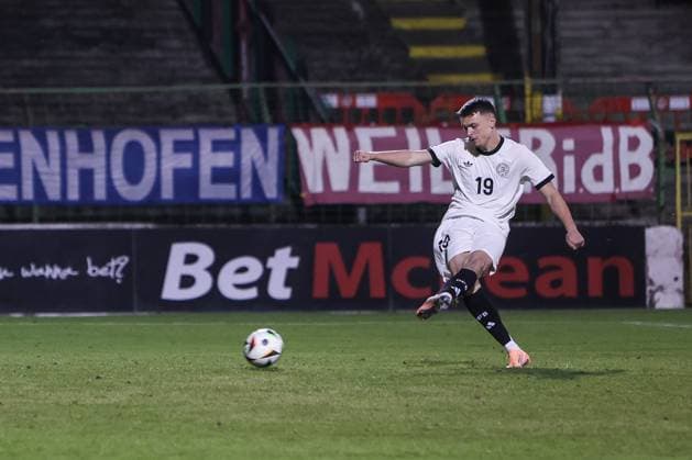 Sport, Football, U21 European Championship Qualification Group F 5 Matchday Northern Ireland U21 Germany U21 14 10 2025, The Oval Dzenan Pejcinovic Germany, 19 with the penalty to 2 1 Belfast The Oval Northern Ireland