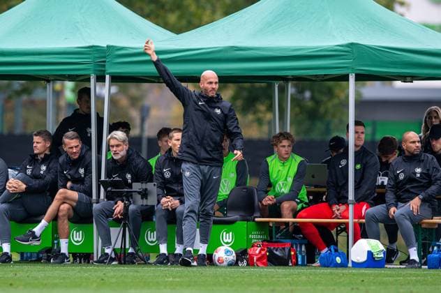Soccer, Men, Season 2025 26, Test match, VfL Wolfsburg Hertha BSC, Coach Paul Simonis Wolfsburg , 08 10 2025, Copyright: xSebastianxRäppold MatthiasxKochx