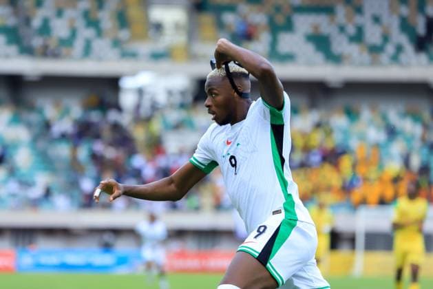 UYO, NIGERIA - OCTOBER 14: Victor Osimhen of Nigeria during the 2026 FIFA World Cup, WM, Weltmeisterschaft, Fussball qualifier match between Super Eagles of Nigeria and Benin Republic at Godwill Akpabio Stadium on October 14, 2025 in Uyo, Nigeria. Photo by Nsidibe Akpan Copyright: xx