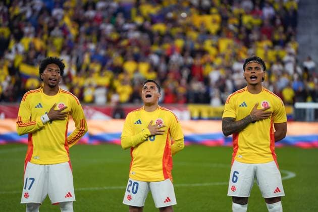 October 14, 2025, Harrison, New Jersey, United States: Johan Mojica 17, Juan Fernando Quintero 20 and Richard RoÂ­os 6 of Colombia during the International Friendly, Länderspiel, Nationalmannschaft match between Canada and Colombia at Sports Illustrated Stadium on October 14, 2025 in Harrison, Nueva Jersey. Harrison United States - ZUMAe321 20251014_zsa_e321_091 Copyright: xLeonardoxRamirezx