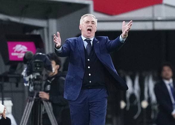 Football: Friendly between Japan and Brazil Brazil manager Carlo Ancelotti reacts during the first half of an international football friendly against Japan at Ajinomoto Stadium in Chofu, Tokyo, on Oct. 14, 2025.  A14AA0004942026P