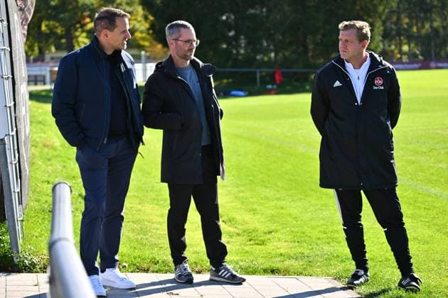 15 10 2025 Soccer 2 Soccer Bundesliga Season 2025 2026 1 FC Nürnberg Nuernberg FCN Club Training Sportfoto Zink xwoxzix from left Joti Chatzialexiou Board Member Sports 1 FC Nürnberg FCN Michael Wiesinger Head of Junior Performance Center 1 FC Nürnberg FCN Andreas Andi Wolf Coach U23