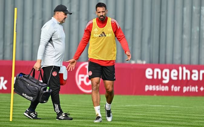 15 10 2025 Soccer 2 Soccer Bundesliga Season 2025 2026 1 FC Nürnberg Nuernberg FCN Club Training Sportfoto Zink xwoxzix Gubov Milan Physiotherapist 1 FC Nürnberg FCN Adriano Grimaldi 33, 1 FC Nürnberg FCN