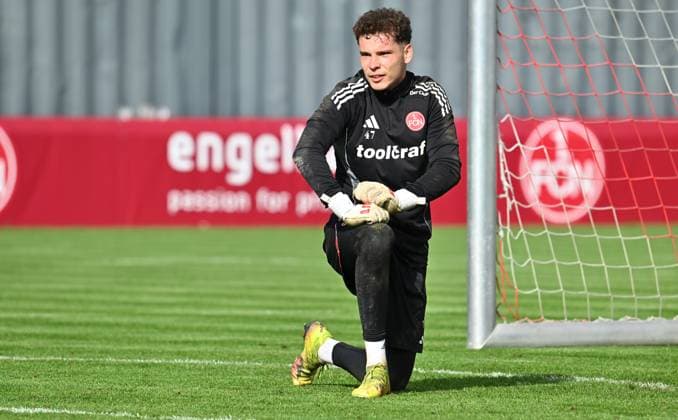 15.10.2025 - Fussball - 2. Fussball - Bundesliga - Saison 2025 2026 - 1. FC Nürnberg Nuernberg FCN ( Club ) - Training - Sportfoto Zink - xwoxzix - Michal Kukucka (47, 1. FC Nürnberg FCN ) *** 15 10 2025 Soccer 2 Soccer Bundesliga Season 2025 2026 1 FC Nürnberg Nuernberg FCN Club Training Sportfoto Zink xwoxzix Michal Kukucka 47, 1 FC Nürnberg FCN