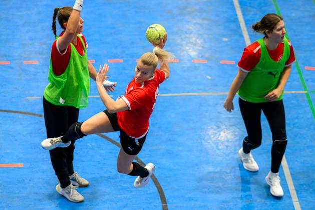 Gummersbach Handball Women Germany Training Antje Döll Doell Germany Gummersbach Schwalbe Arena Germany