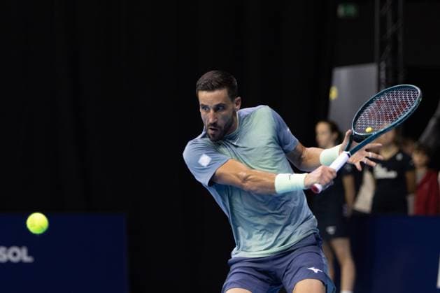 Bosnian Damir Dzumhur pictured in action during the European Open ATP, Tennis Herren tennis tournament in Brussels, on Wednesday 15 October 2025. This year s edition of the tournament is taking place from 12 to 19 October 2025. ZENOxDRUYTS  x136874034x