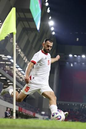 IBRAHIM SADEH, Giordania, Amichevole, Friendly match, 2025-26, Albania vs Jordan 4-2, 14-10-2025, Azione, Action, Single shot, Calcio d angolo, Corner kick CALCIO 2025-26 AMICHEVOLE ALBANIA-GIORDANIA 4-2