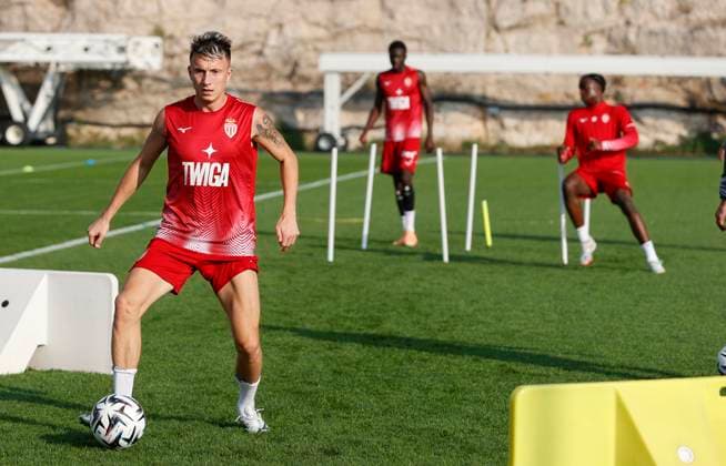 La Turbie, France October 14, 2025 AS Monaco Football Club team training Session at the Headquarter with Russian Alexander Sergejewitsch Golowin Alexandr, Golovin, Mandoga Media Germany AS Monaco Football Club team training at the Headquarter