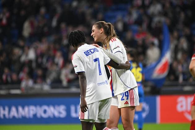Football : UEFA Women s Champions League - Olympique Lyonnais F v Saint POLTEN F Jule Brand OF lYON during the UEFA Women s Champions League, football match between Olympique Lyonnais and Saint POLTEN on 15 October 2025 at Groupama stadium in Decines-Charpieu Lyon, France  Copyright: xALLILI_MOURADx