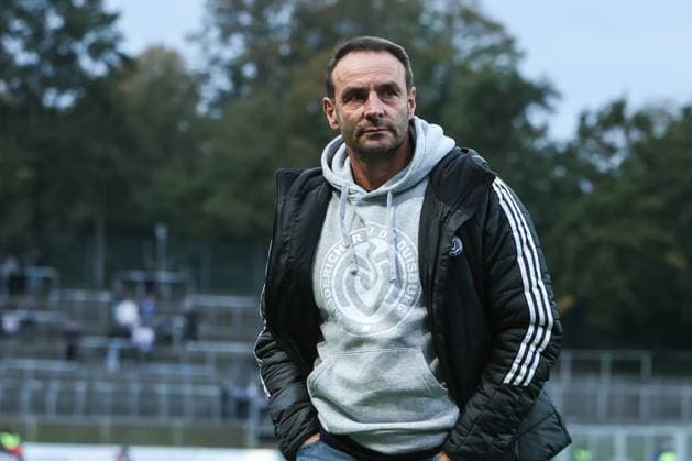Sport, Football, FVN Niederrheinpokal Season 2025 2026 Round of 16 KFC Uerdingen MSV Duisburg 15 10 2025, Grotenburg Stadium Dietmar Hirsch Head Coach, MSV Duisburg Krefeld Grotenburg Stadium North Rhine-Westphalia Germany