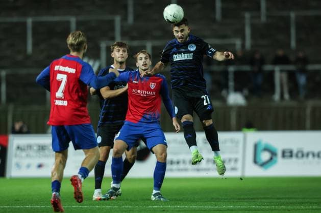 Sport, Football, FVN Niederrheinpokal Season 2025 2026 Round of 16 KFC Uerdingen MSV Duisburg 15 10 2025, Grotenburg Stadium Can Coskun MSV Duisburg, 27 Krefeld Grotenburg Stadium North Rhine-Westphalia Germany
