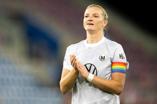 Football Women s Champions League, 2nd round Valerenga Wolfsburg Oslo 20251015 Wolfsburg s Alexandra Popp after the Champions League football match between Valerenga and Wolfsburg at Intility Arena Photo Annika Byrde NTB Oslo Norway EDITORIAL USE ONLY RESTRICTED USE FOR BETTING COMPANIES  Copyright: xAnnikaxByrdex xNTBx