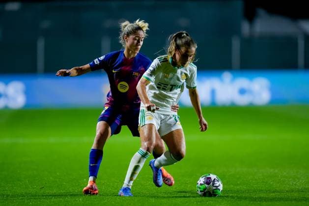 AS Roma v FC Barcelona, Barca - UEFA Champions League Women 2025-26 Emilie Haavi of AS Roma and Ona Batlle of FC Barcelona compete for the ball during the UEFA Champions League Women MD2 match between AS Roma and FC Barcelona at Stadio Tre Fontane on October 15, 2025 in Rome, Italy. Rome Stadio Olimpico Lazio Italy Copyright: xGiuseppexMaffiax 251015_UCLW_Roma-Barcelona_3909