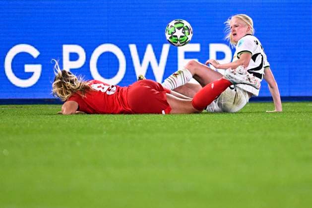 OH Leuven v FC Twente - UEFA Women s Champions League LEUVEN, BELGIUM - OCTOBER 15 : Veefkind Linde defender of OH Leuven during the UEFA Women s Champions League 2025 26 League Phase MD2 match between OH Leuven and Twente on October 15, 2025 in Leuven, Belgium, 15 10 2025 Leuven Belgium  Copyright: xTomasxSiskx