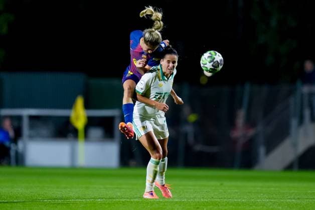 AS Roma v FC Barcelona, Barca - UEFA Champions League Women 2025-26 Laia Aleixandri of FC Barcelona and Evelyne Viens of AS Roma jump for the ball during the UEFA Champions League Women MD2 match between AS Roma and FC Barcelona at Stadio Tre Fontane on October 15, 2025 in Rome, Italy. Rome Stadio Olimpico Lazio Italy Copyright: xGiuseppexMaffiax 251015_UCLW_Roma-Barcelona_7409