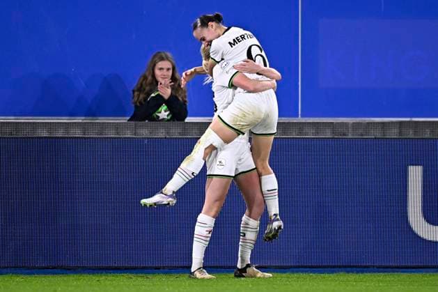 OH Leuven v FC Twente - UEFA Women s Champions League LEUVEN, BELGIUM - OCTOBER 15 : Veefkind Linde defender of OH Leuven celebrates with Mertens Zenia midfielder of OH Leuven after scoring the 1-1 penalty goal during the UEFA Women s Champions League 2025 26 League Phase MD2 match between OH Leuven and Twente on October 15, 2025 in Leuven, Belgium, 15 10 2025 Leuven Belgium  Copyright: xTomasxSiskx