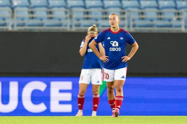 Stine Brekken (30 Valerenga) looks dejected after the UEFA Womens Champions League football match between Valerenga and Wolfsburg at Intility Arena in Oslo, Norway. Copyright: xAnexFrosakerx xSPPx Sportspressphoto_SPR43058