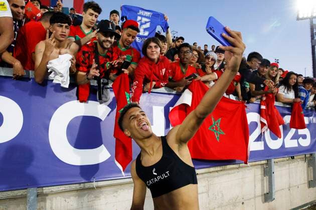 Futbol, Marruecos vs Francia. Mundial sub 20, Chile 2025. Los jugadores de Marruecos celebran despuÃ s de derrotar a Francia en un partido de semifinal del mundial sub 20 realizado en el estadio Elias Figueroa de Valparaiso, Chile. 15 10 2025 Martin Thomas Photosport Football, Morocco vs France. U-20 World Cup Championship. France™s players celebrate after defeating France in a semifinal match of the U-20 World Cup at the Elias Figueroa stadium in Valparaiso, Chile. 15 10 2025 Martin Thomas Photosport Marruecos vs Francia. Mundial sub 20, Chile 2025 