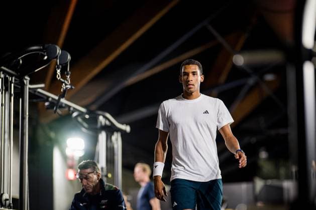 Canadian Felix Auger-Aliassime pictured in action during the warming-up for the European Open ATP, Tennis Herren tennis tournament in Brussels, on Thursday 16 October 2025. This year s edition of the tournament is taking place from 12 to 19 October 2025. JASPERxJACOBS  x136970092x