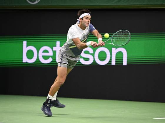 STOCKHOLM, SWEDEN 20251016 Miomir Kecmanovic, Serbia, in his match against Tomas Martin Etcheverry, Argentina, in the BNP Paribas Nordic Open tennis tournament at the Royal Tennis Hall STOCKHOLM SWEDEN x10040x  Copyright: xAndersxWiklund TTx TENNIS NORDIC OPEN