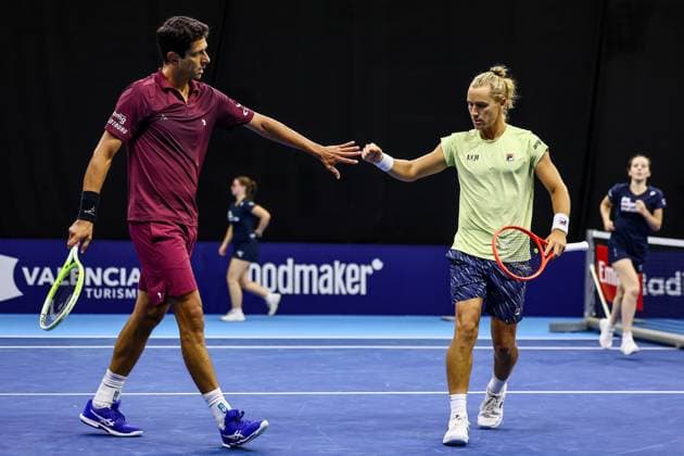Brazilian Rafael Matos and Brazilian Marcelo Melo pictured during the European Open ATP, Tennis Herren tennis tournament in Brussels, on Thursday 16 October 2025. This year s edition of the tournament is taking place from 12 to 19 October 2025. DAVIDxPINTENS  x136970107x